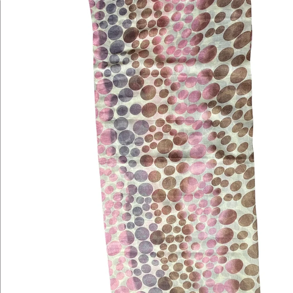 Scarf - Picture 1 of 2